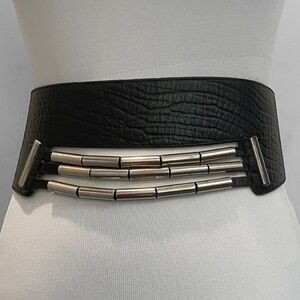 Corset Waist Black Leather Belt w/ Silver Metal Bar Detail Size Small